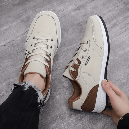 Contrast Panel Athletic Sneaker Ryvens