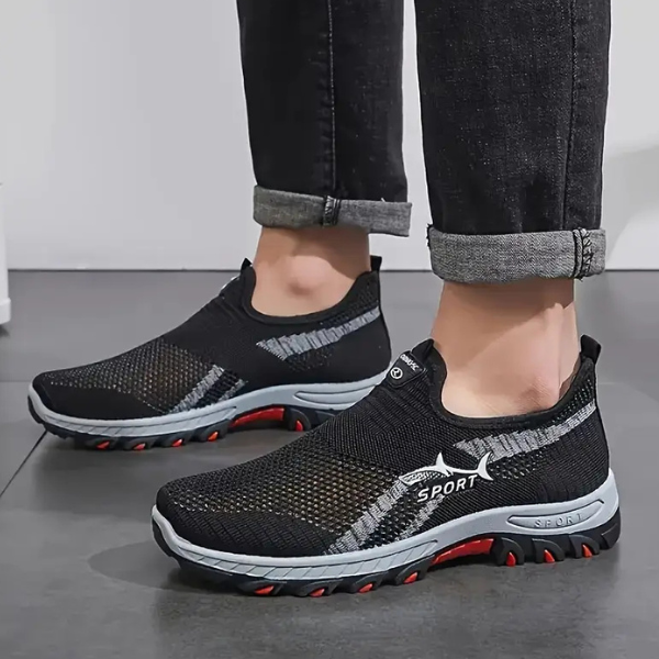 Apex Mesh Slip-On Sport Trainer Ryvens