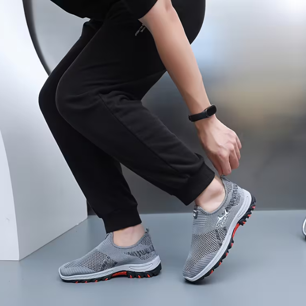 Apex Mesh Slip-On Sport Trainer Ryvens